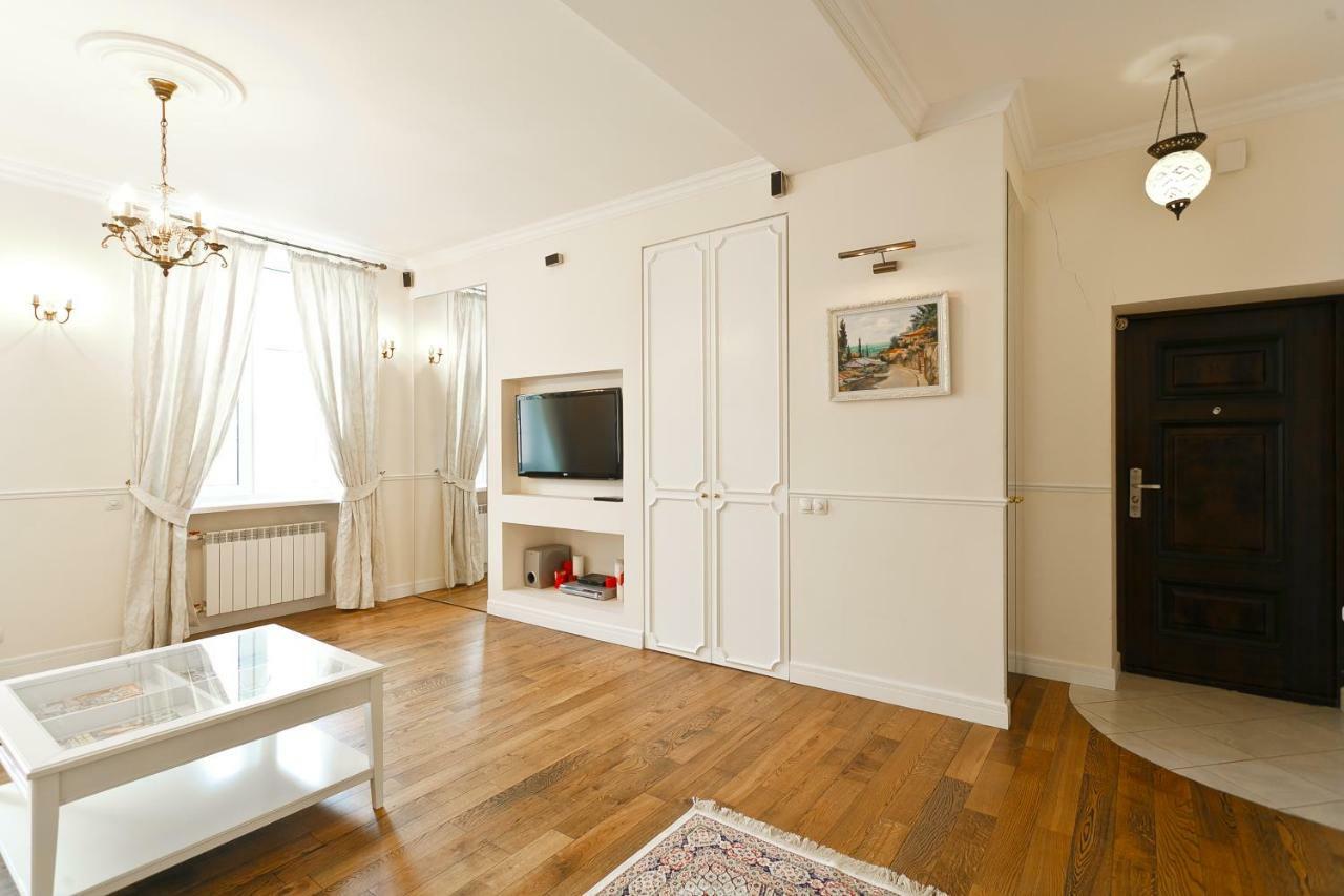 Royal Rent Minsk Apartment Bagian luar foto